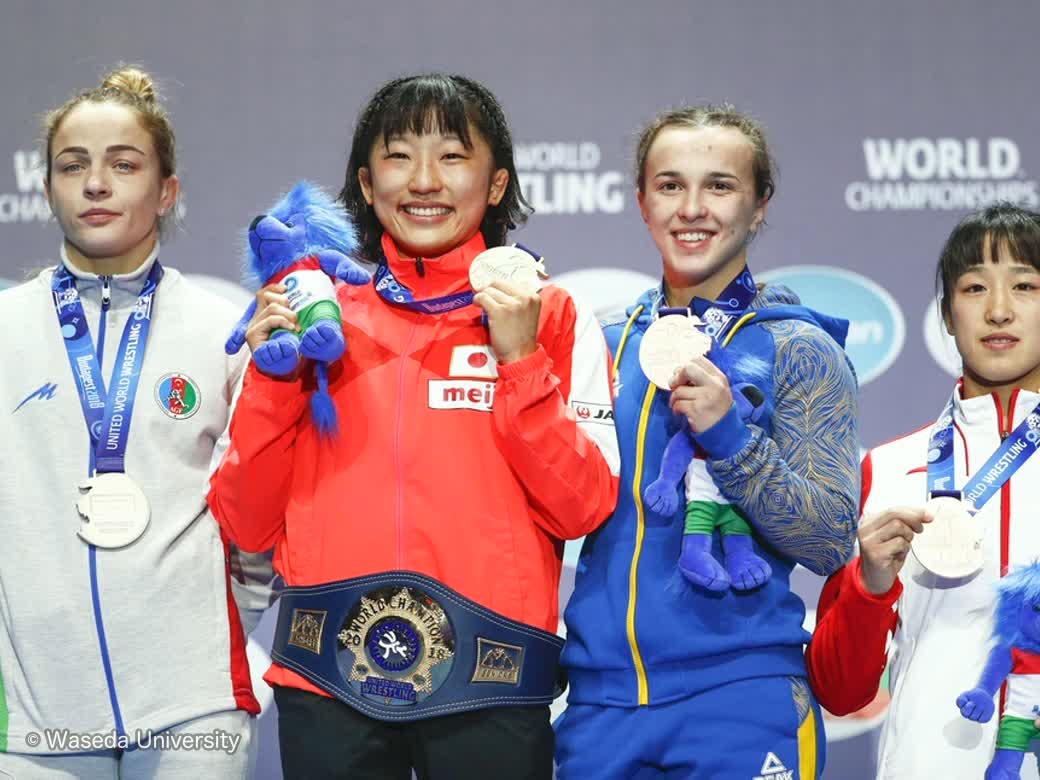 First-year student Yui Susaki wins second consecutive gold medals at World Wrestling Championships