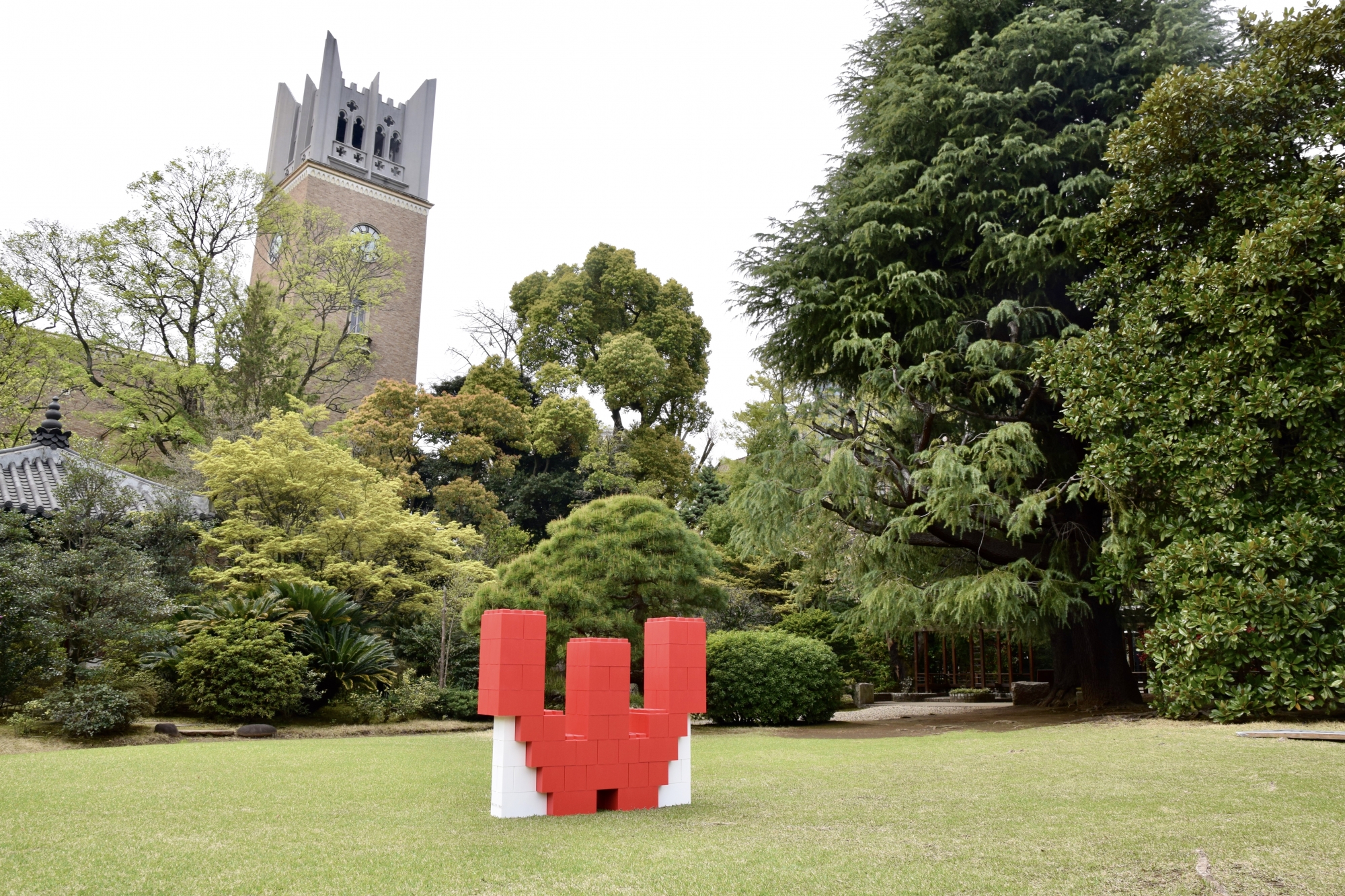 Photo spots on Waseda Campus to welcome our new students!