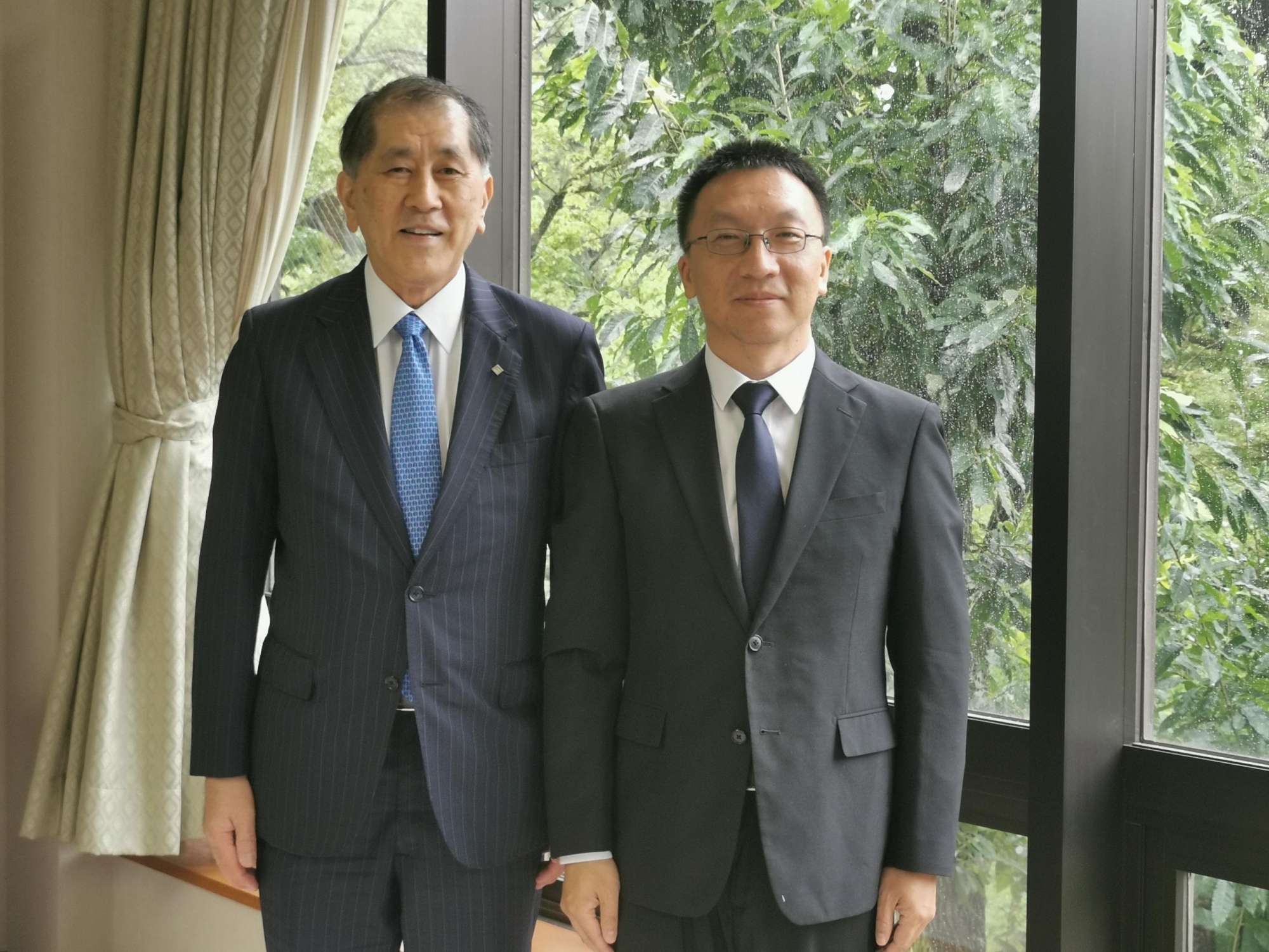 Associate Dean of Tsinghua University’s School of Public Policy and Management Visits Waseda University