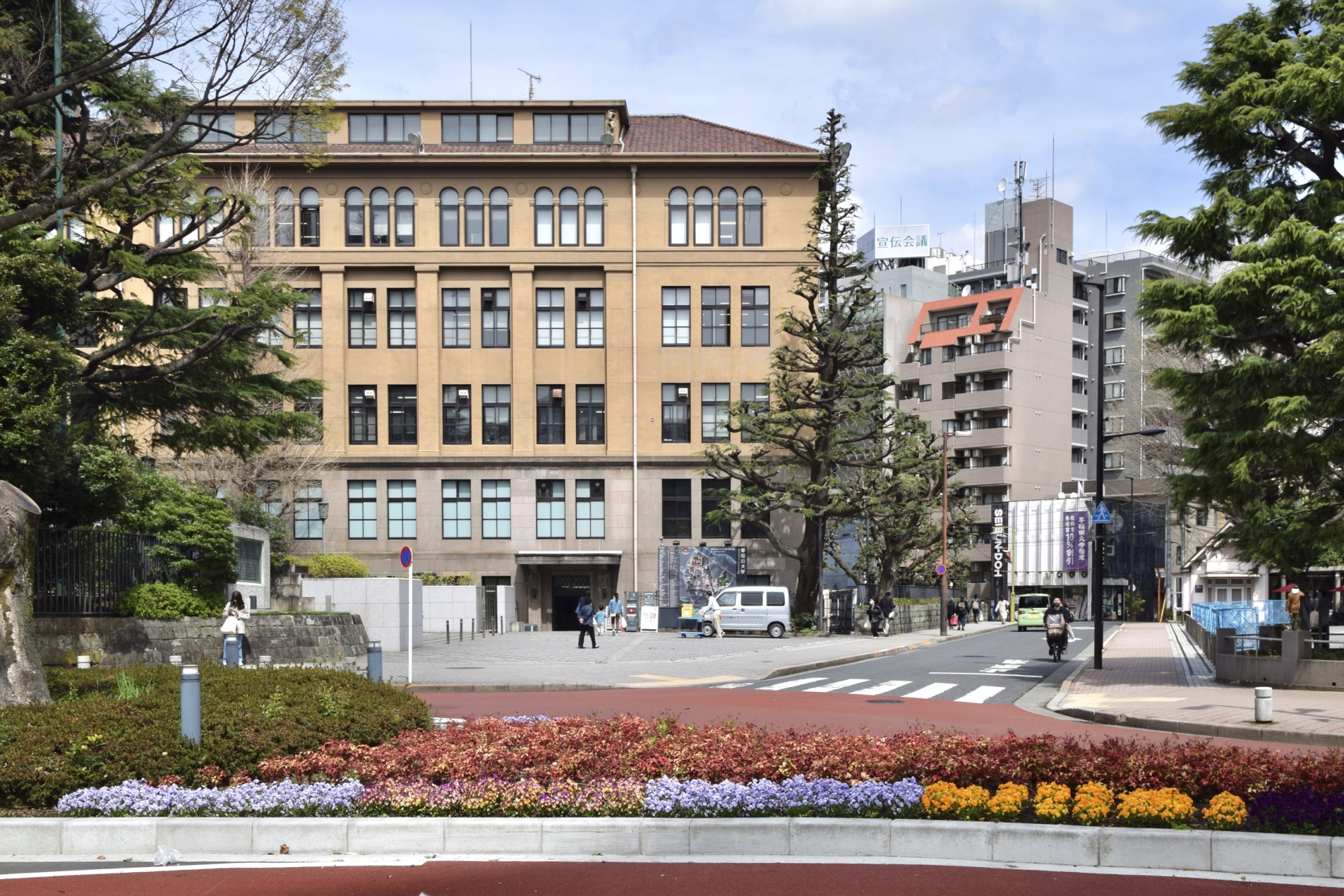 Building 1 is Designated as a Tokyo Metropolitan Historical Building
