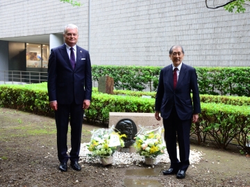 President of Lithuania Visits Waseda University, Honors Chiune Sugihara, and Delivers Welcome Speech at Lithuania-Japan Science Forum