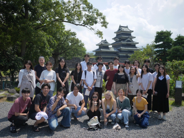 A Seminar Away from the Seminar —Strengthening Research and Community at a Waseda Seminar House
