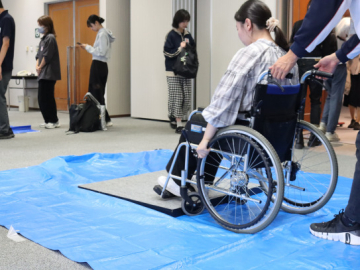 Waseda University Volunteer Academy – Learning About an Inclusive Society Through Supporting People With Disabilities and Parasports