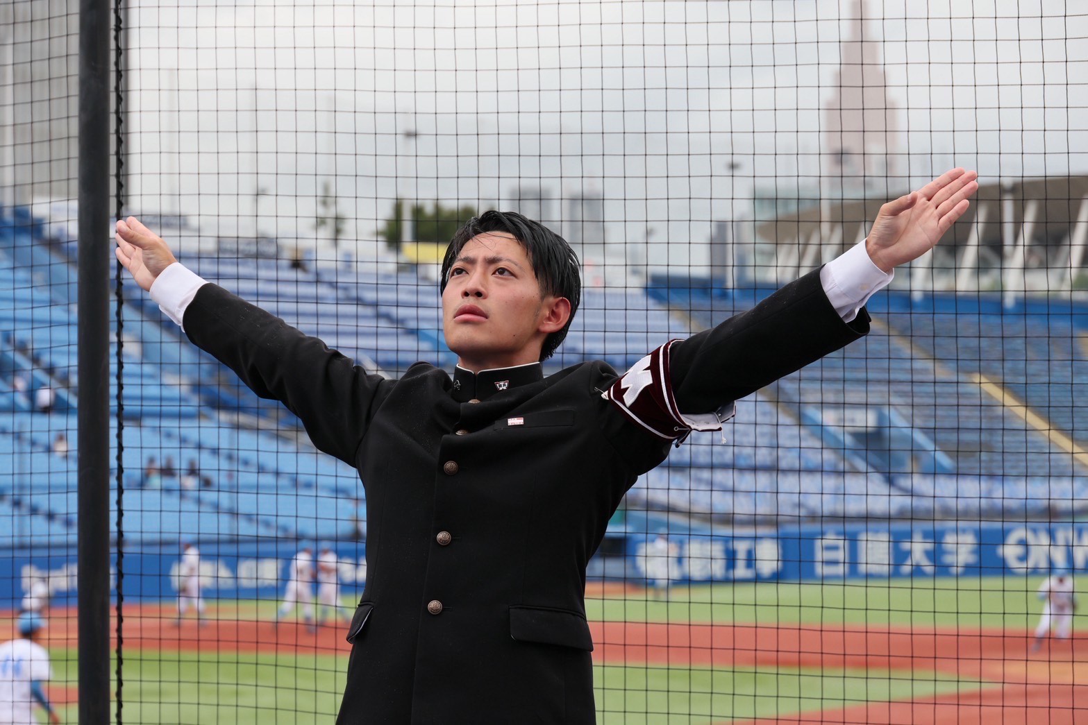 Cheerleading Club Captain Toyoshima Shares His Love of Waseda
