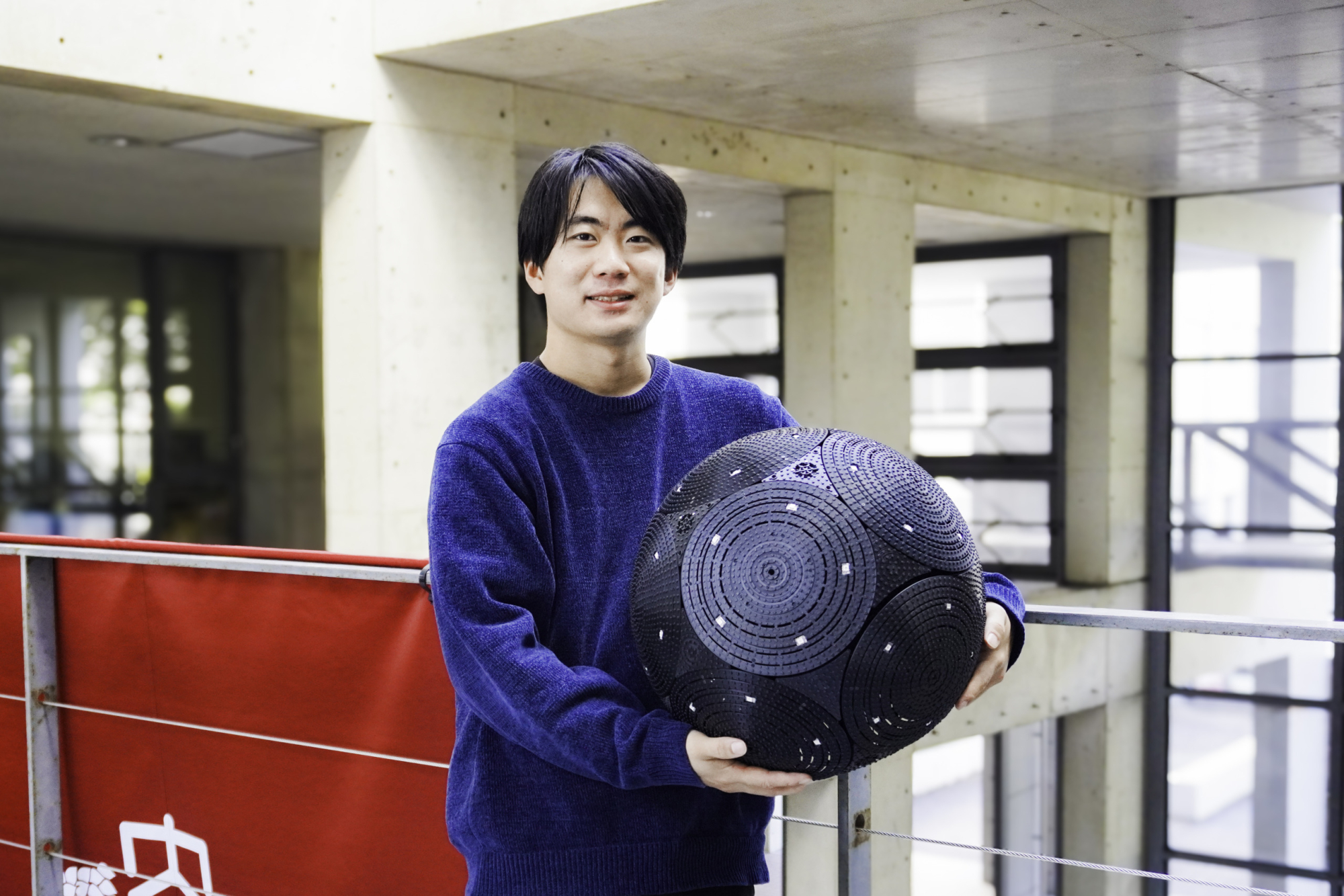 Grad Student Wins Japan’s Top Prize at International Engineering Competition with Omnidirectional Mobility Robot Proposal