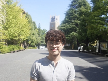 SILS Student Influencer Shares Their Life as an LGBTQ+ Person with 400,000 Followers