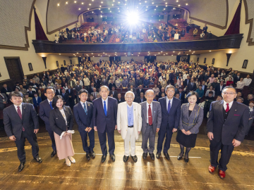 The Nihon Hidankyo Nobel Peace Prize Commemorative Lecture: An International Student’s Perspective