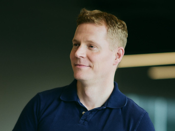 Changing Lives with Study Abroad: David Bennett’s Career Journey from Classical Japanese to Cutting-edge AI