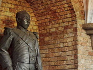 The Country Samurai in Full Court Dress