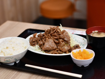 Where Waseda Students Go to Eat Their Fill: The Legacy of Kitchen Otoboke