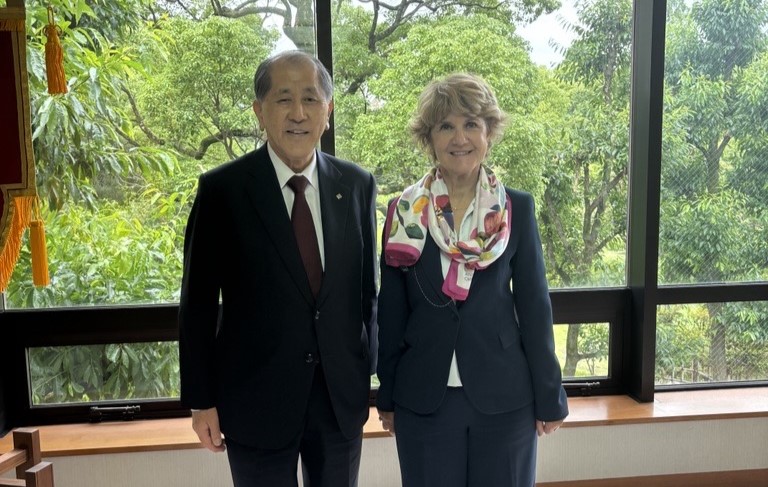 Delegation from the University of Turin visits Waseda
