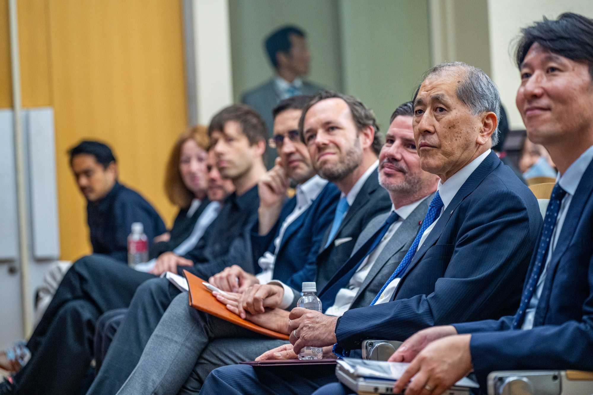 Belgium Day at Waseda: Exchanges Between the Ambassador and Students  